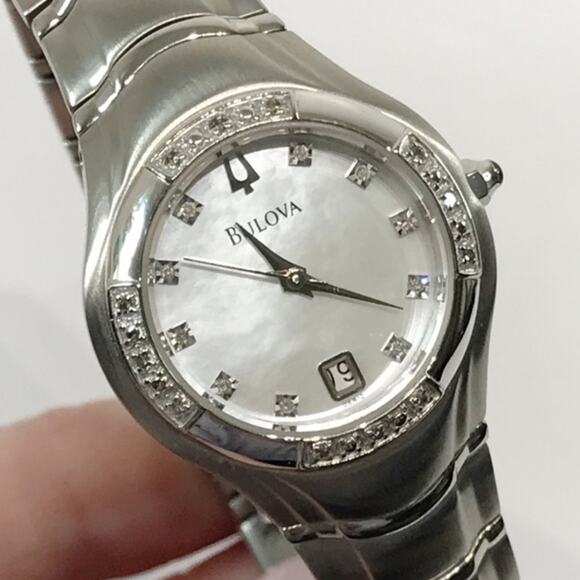 Bulova Ladies Watch C899113 Diamond Dial Mother Of Pearl Backing